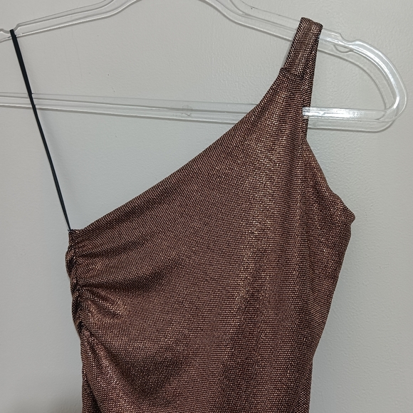 ZARA Festive days Asymeyric one shoulder shimmer rushed top size Small NEW - Picture 7 of 14